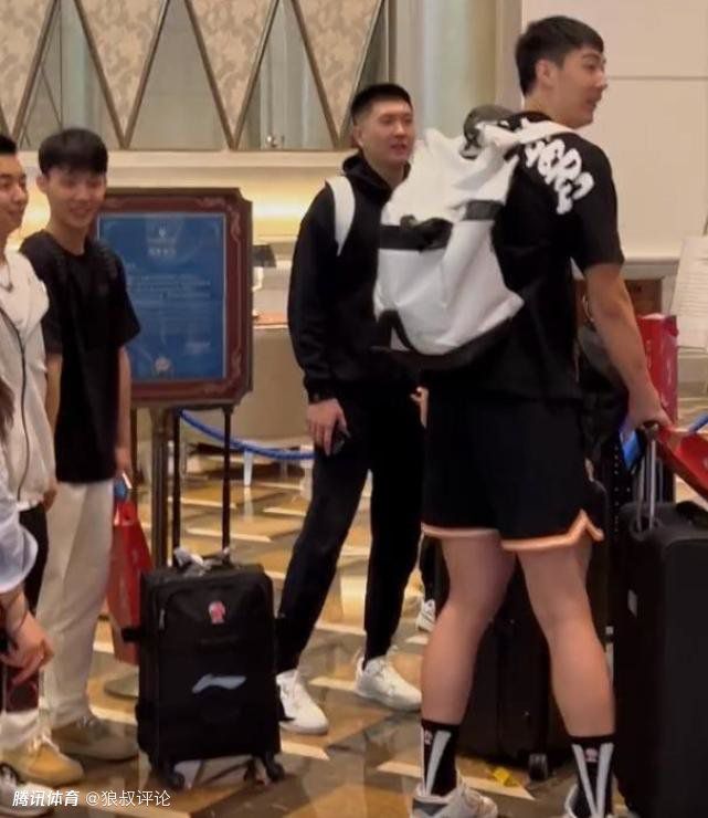 只给后辈的女人
